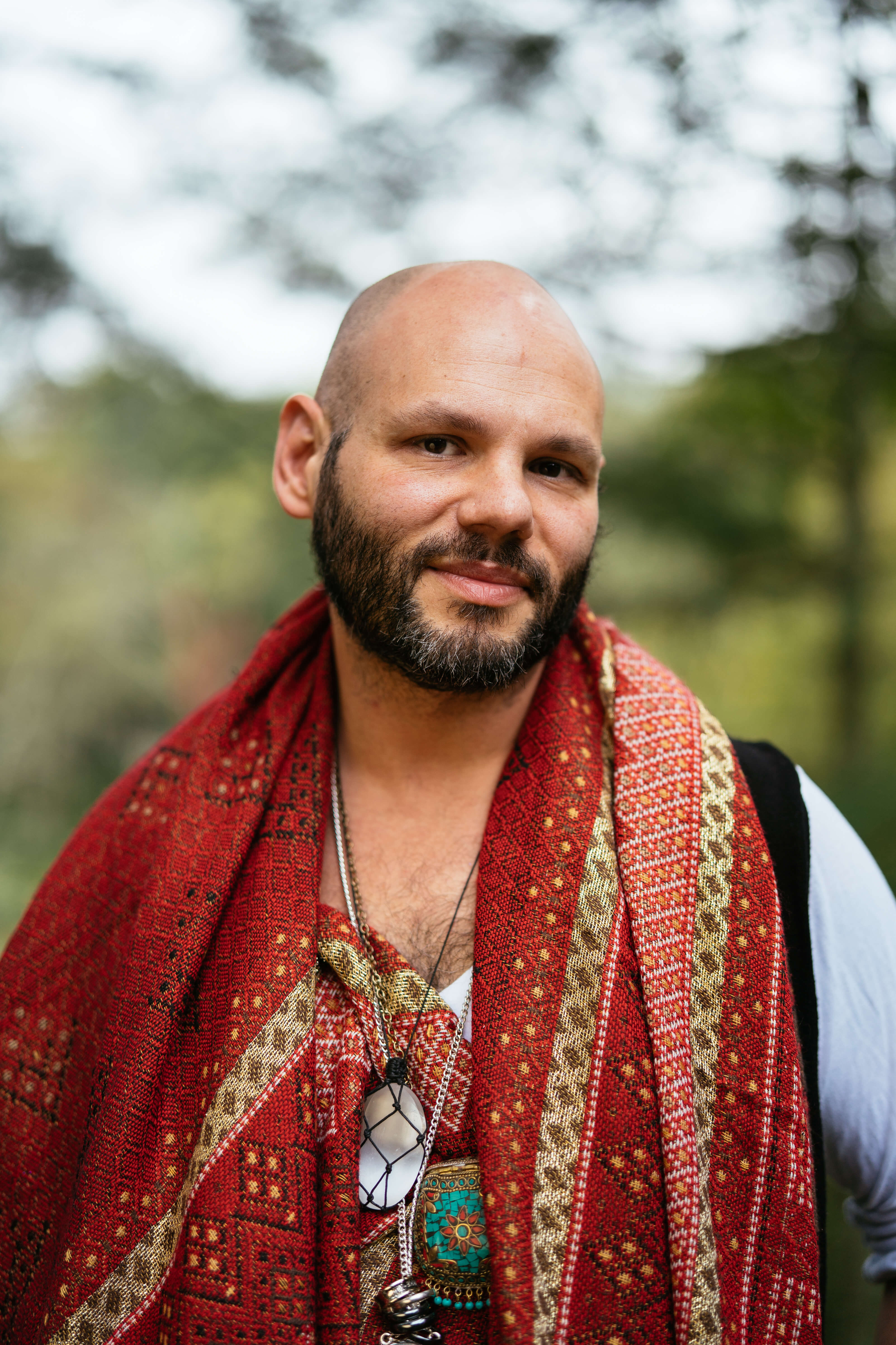 Outdoor portrait in patterned shawl